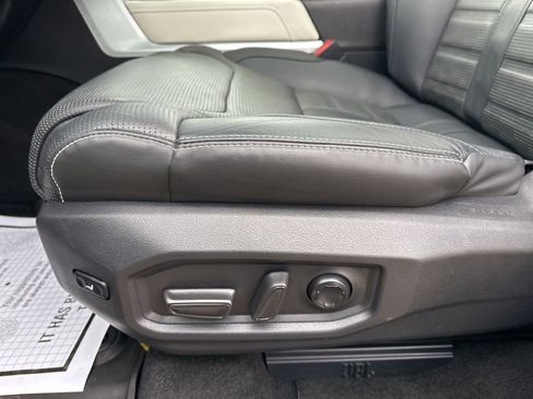 Used 2022 Toyota Tundra Capstone image 19