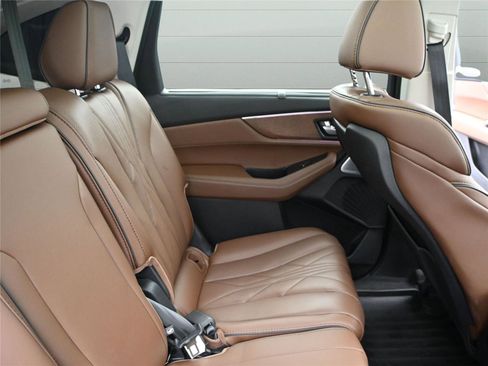 Certified 2025 Acura MDX SH-AWD w/ Advance Package image 22