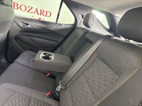 Used 2018 Chevrolet Equinox LT w/ Sun & Infotainment Package image 12