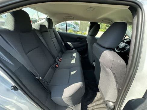 Used 2025 Toyota Corolla LE FWD image 20