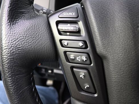 Used 2022 Nissan Frontier SV image 37