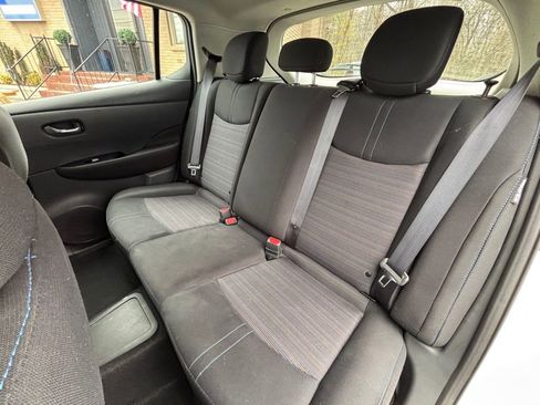 Used 2020 Nissan Leaf SV Plus image 15