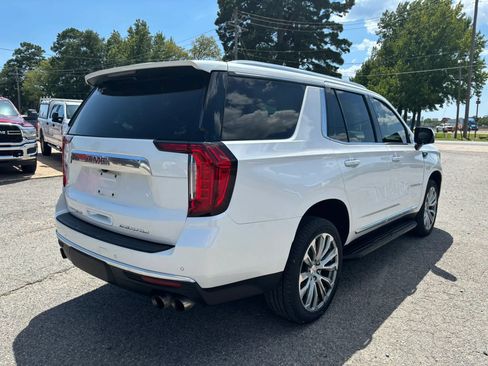 Used 2021 GMC Yukon Denali AWD/4WD image 5
