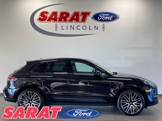 Used 2024 Porsche Macan Turbo video 1