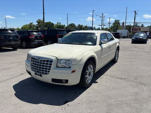 Used 2007 Chrysler 300 Touring L w/ Luxury Group AWD/4WD image 7