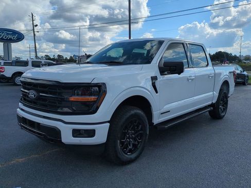 New 2025 Ford F150 XLT w/ Equipment Group 302A MID AWD/4WD image 8