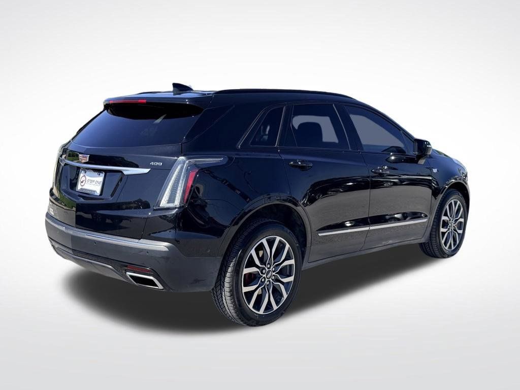 Used 2023 Cadillac XT5 Sportv w/ Technology Package AWD/4WD image 7