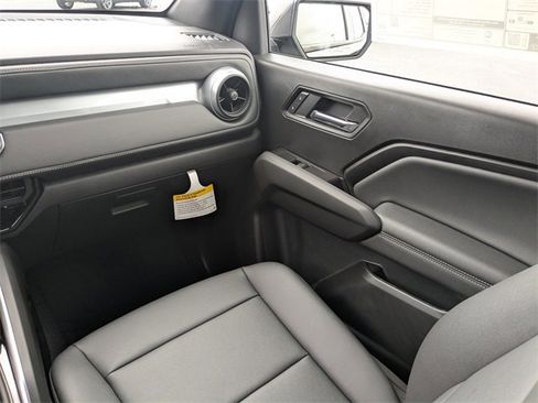 New 2026 Chevrolet Colorado LT w/ LT Convenience Package image 17