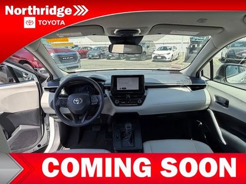 Used 2026 Toyota Corolla Cross L FWD image 8