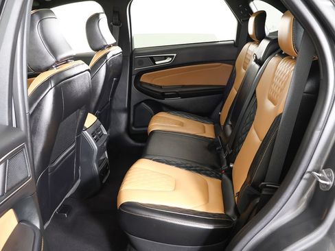 Used 2024 Ford Edge Titanium w/ Titanium Elite Package AWD/4WD image 42