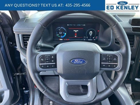 Used 2025 Ford F150 Lightning Flash image 21