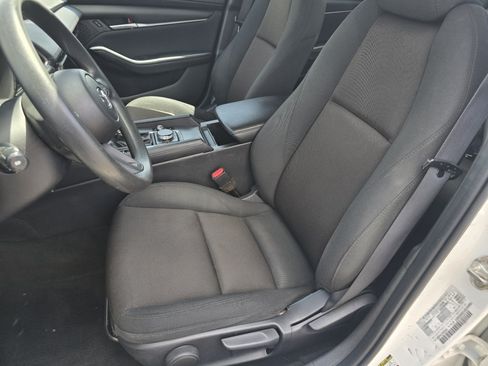 Used 2022 MAZDA MAZDA3 s FWD image 20