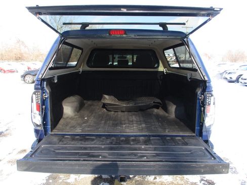 Used 2015 Toyota Tundra SR5 w/ TRD Off Road Package image 7