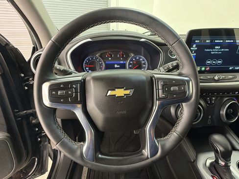 Used 2023 Chevrolet Blazer LT w/ LPO, Floor Liner Package FWD image 17