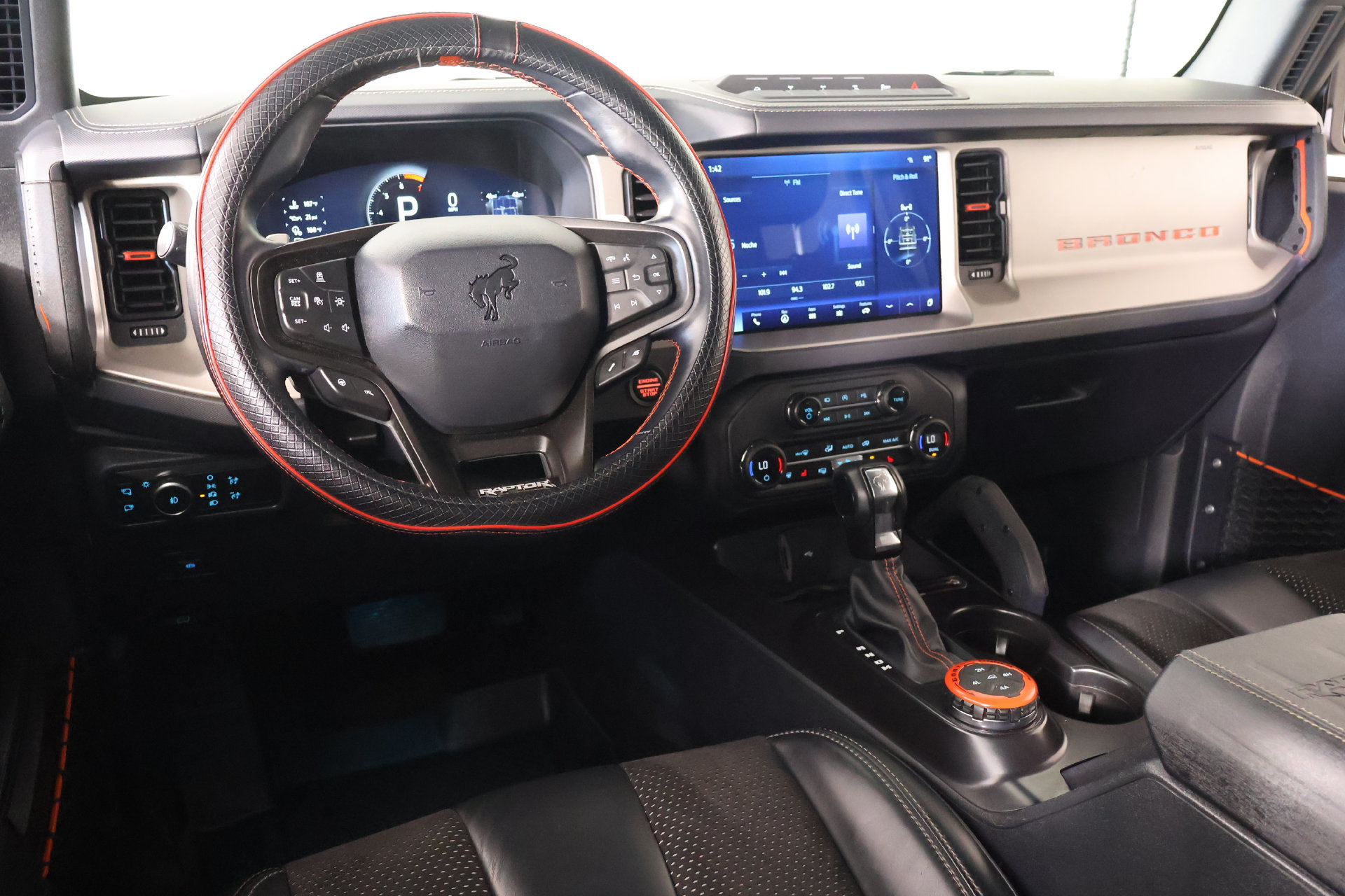 Used 2024 Ford Bronco Raptor AWD/4WD image 2