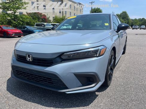 Used 2023 Honda Civic Sport image 28