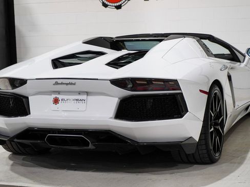 Used 2014 Lamborghini Aventador LP 700-4 image 39