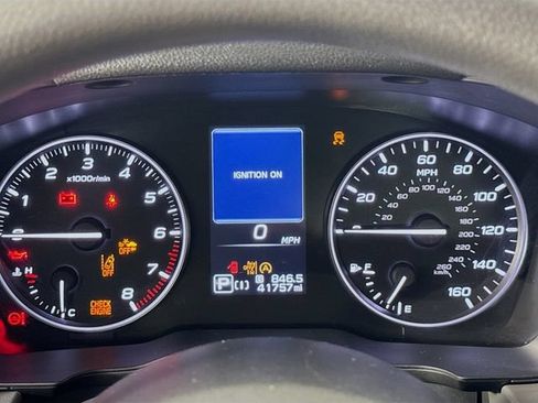 Used 2024 Subaru Crosstrek 2.0i Premium AWD/4WD image 16
