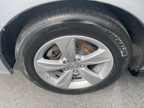 Used 2019 Honda Odyssey EX-L image 7