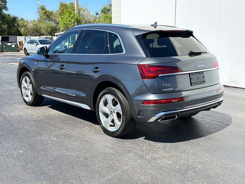Used 2023 Audi Q5 2.0T Premium Plus w/ Premium Plus Package AWD/4WD image 3