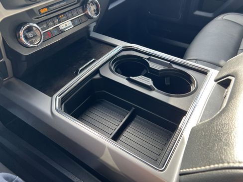 Used 2022 Ford F250 Lariat w/ Lariat Ultimate Package image 43