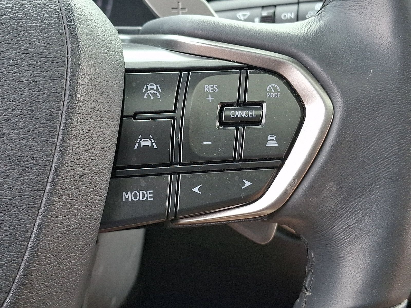 Used 2023 Lexus RX 350 Premium w/ Accessory Package AWD/4WD image 23