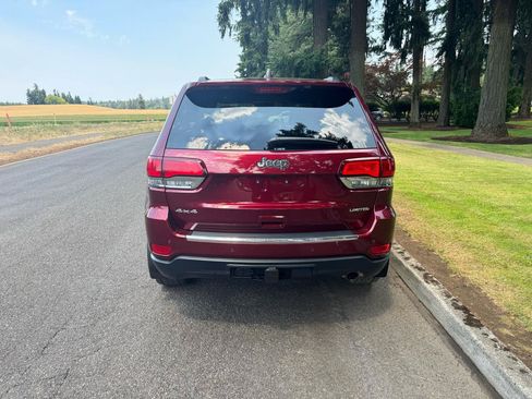 Used 2021 Jeep Grand Cherokee Limited w/ Premium Lighting Group AWD/4WD image 4