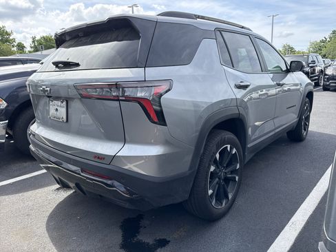 Used 2025 Chevrolet Equinox RS w/ Safety and Technology Package image 9