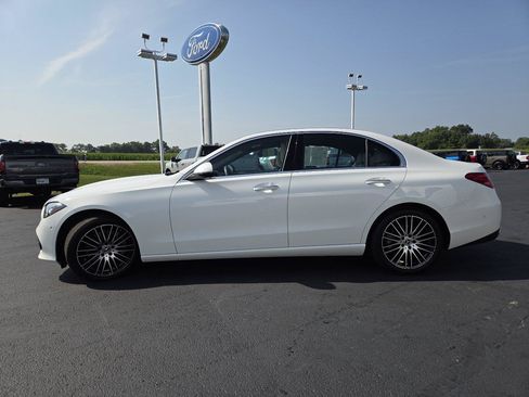 Used 2025 Mercedes-Benz C 300 4MATIC Sedan image 15
