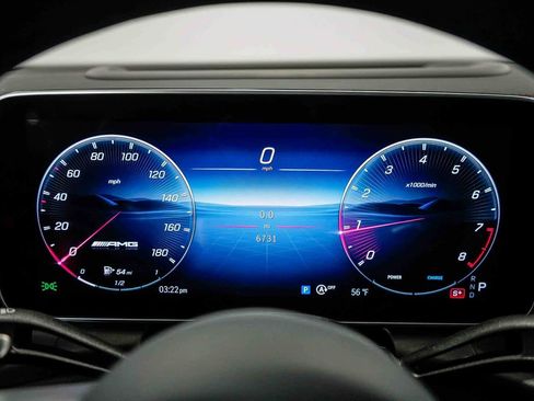 Used 2025 Mercedes-Benz GLC 43 AMG 4MATIC image 26