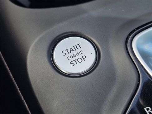 Used 2022 INFINITI QX50 Luxe image 29