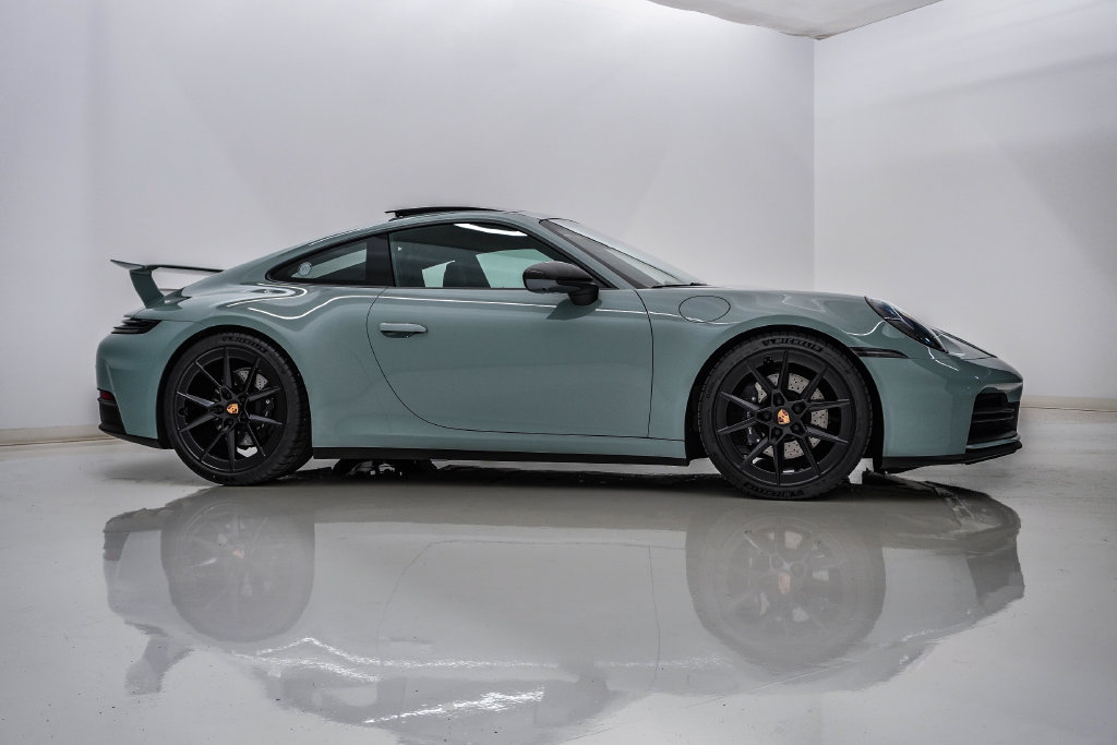 Certified 2026 Porsche 911 Carrera T RWD image 9