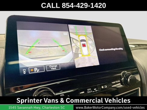 Used 2024 Nissan Armada Platinum w/ Captain's Chairs Package RWD image 15
