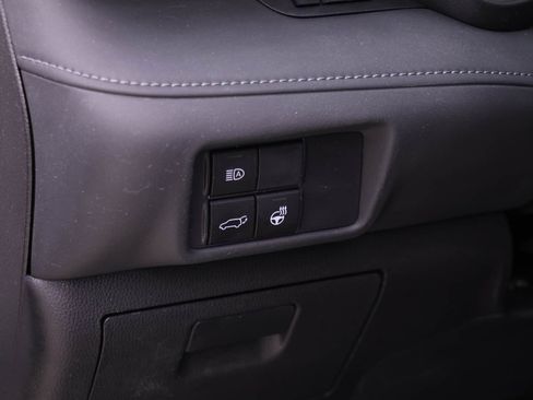 Used 2022 Toyota Highlander Limited image 15