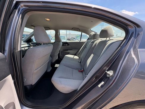 Used 2013 Honda Accord LX image 19