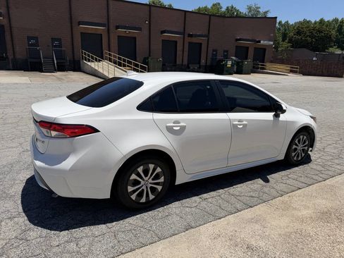 Used 2022 Toyota Corolla LE FWD image 6