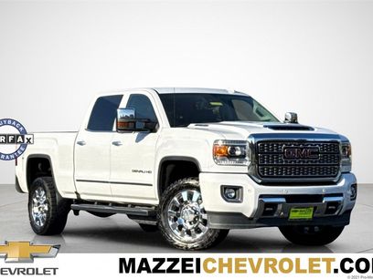 Used 2019 GMC Sierra 2500 Denali w/ Duramax Plus Package