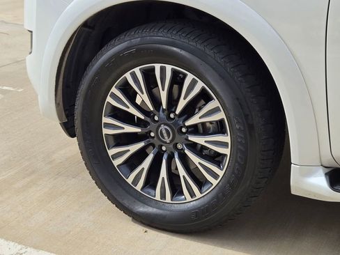 Used 2024 Nissan Armada SL w/ Midnight Edition Package RWD image 21