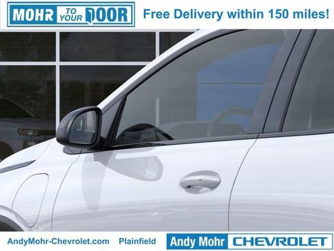 New 2027 Chevrolet Bolt RS FWD image 15