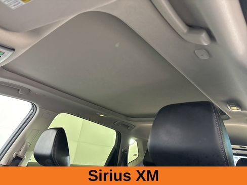 Used 2025 Nissan Rogue Platinum image 12