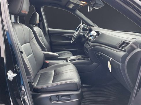 Certified 2022 Honda Pilot TrailSport image 15