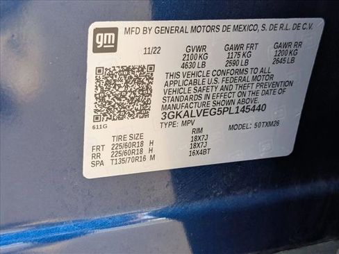 Used 2023 GMC Terrain SLT image 23