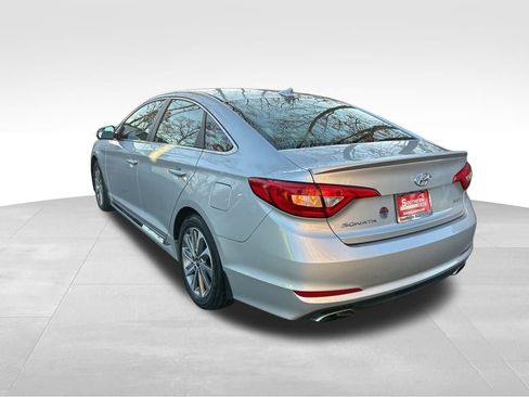 Used 2015 Hyundai Sonata Sport image 3