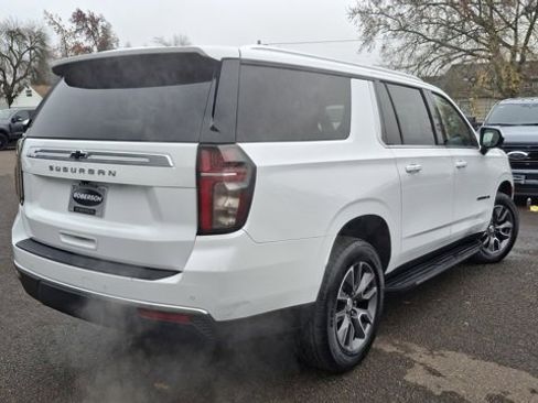 Used 2023 Chevrolet Suburban LS image 5