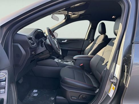 New 2026 Ford Escape ST-Line w/ Cold Weather Package image 18