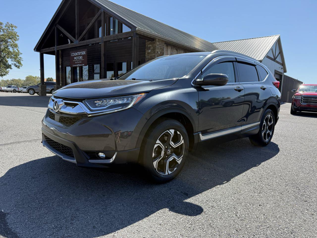 Used 2018 Honda CR-V Touring image 2