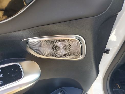 New 2026 Mercedes-Benz GLC 63 AMG S image 23