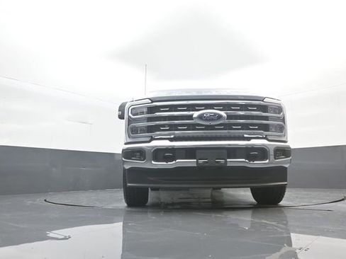 New 2026 Ford F250 Lariat w/ FX4 Off-Road Package image 24