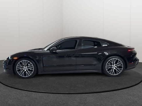 Used 2021 Porsche Taycan RWD image 3