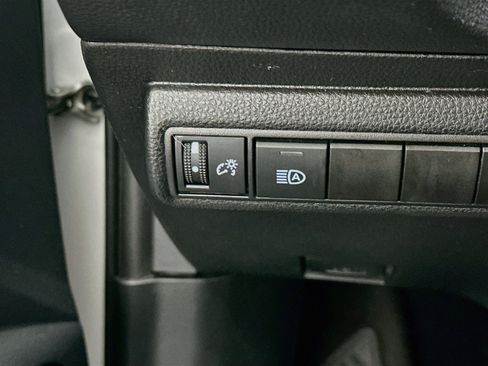 Used 2025 Toyota Corolla LE FWD image 17